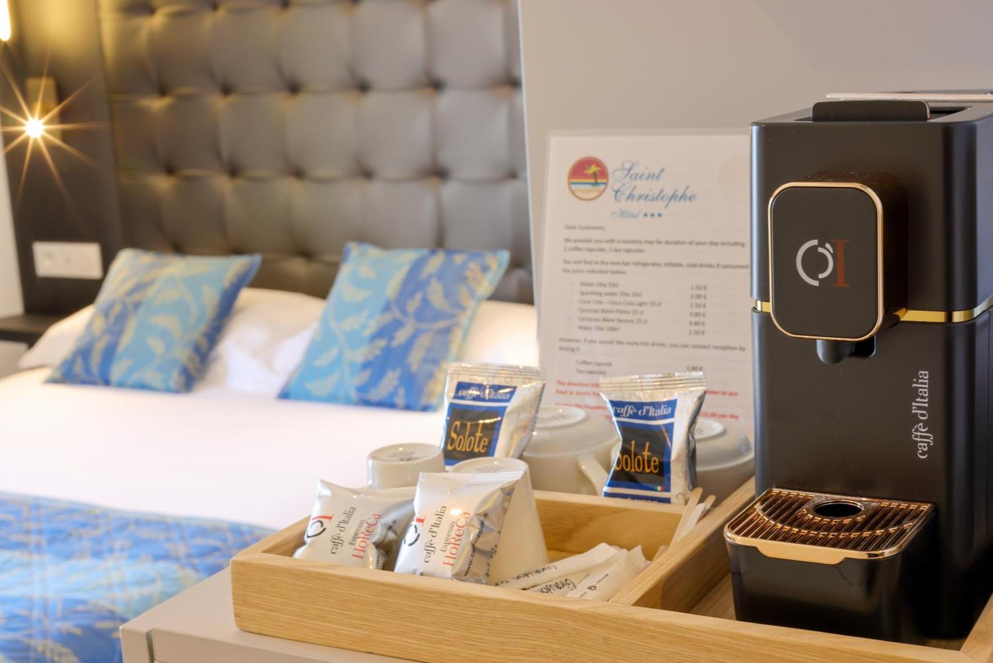 קאלבי Hotel Saint Christophe מראה חיצוני תמונה